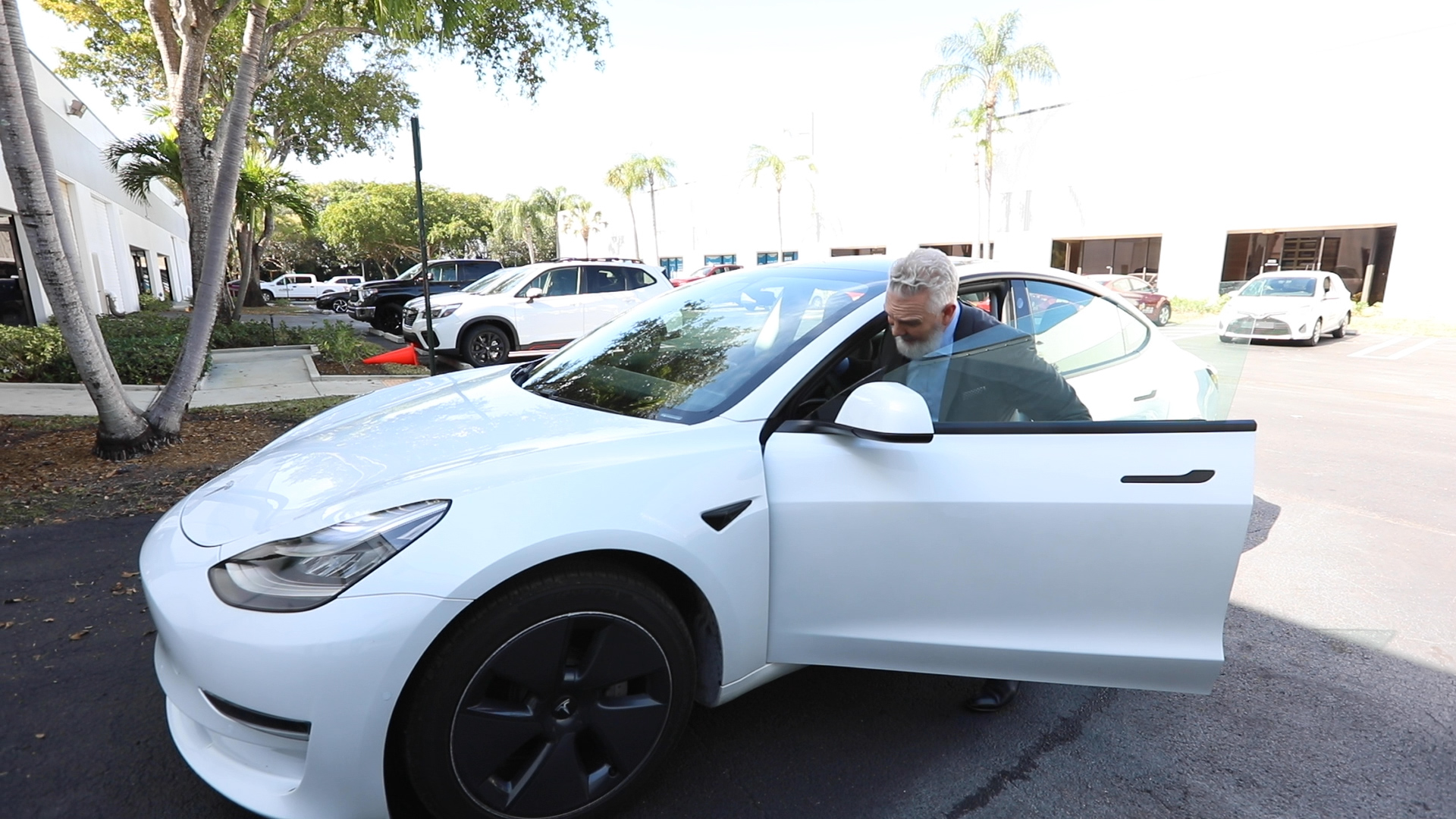 Man Gets Into a Tesla... What Happens Next Will Shock Everyone (Video)