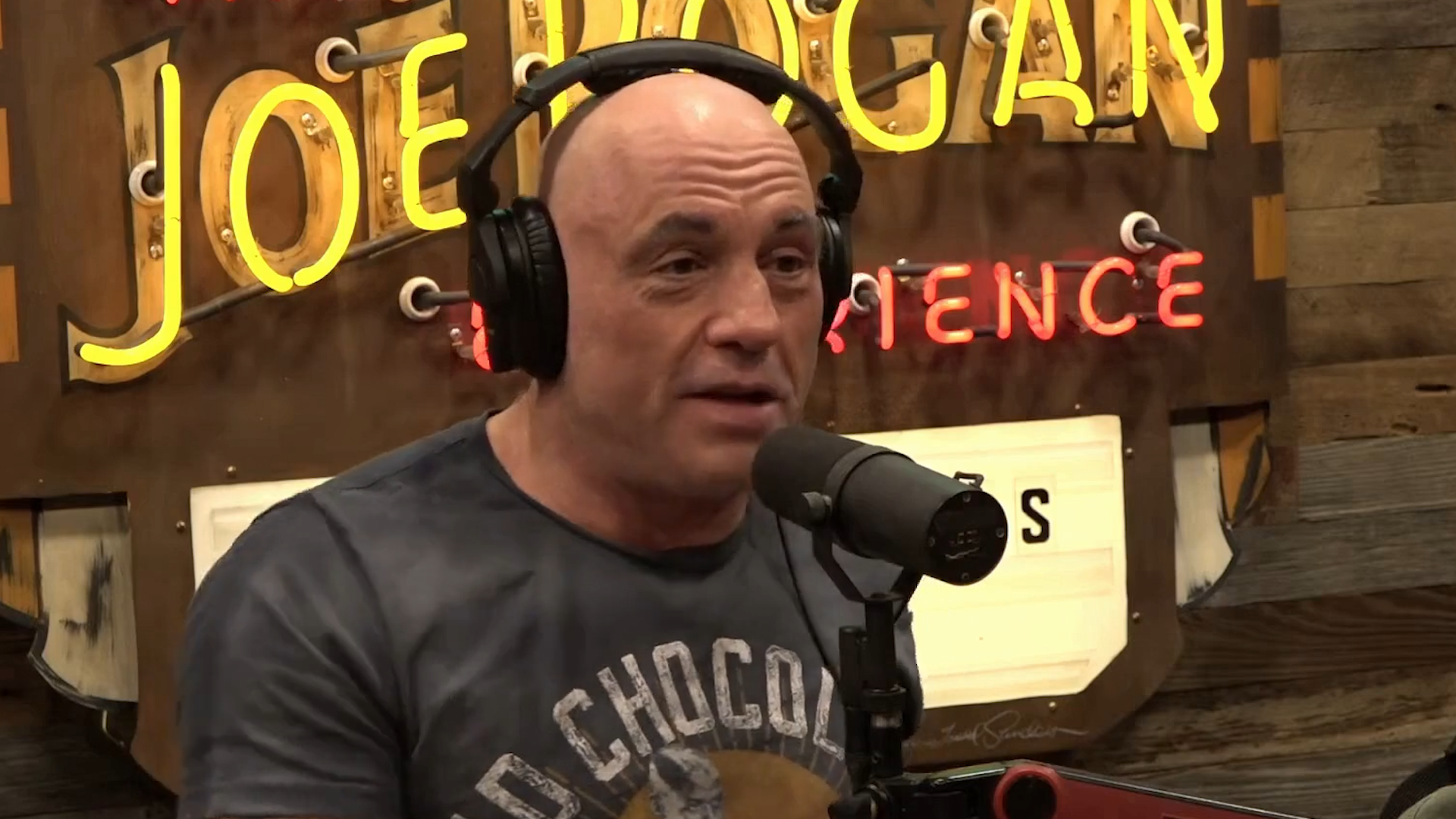 Joe Rogan Skewers $400-Million-aire Nancy Pelosi�